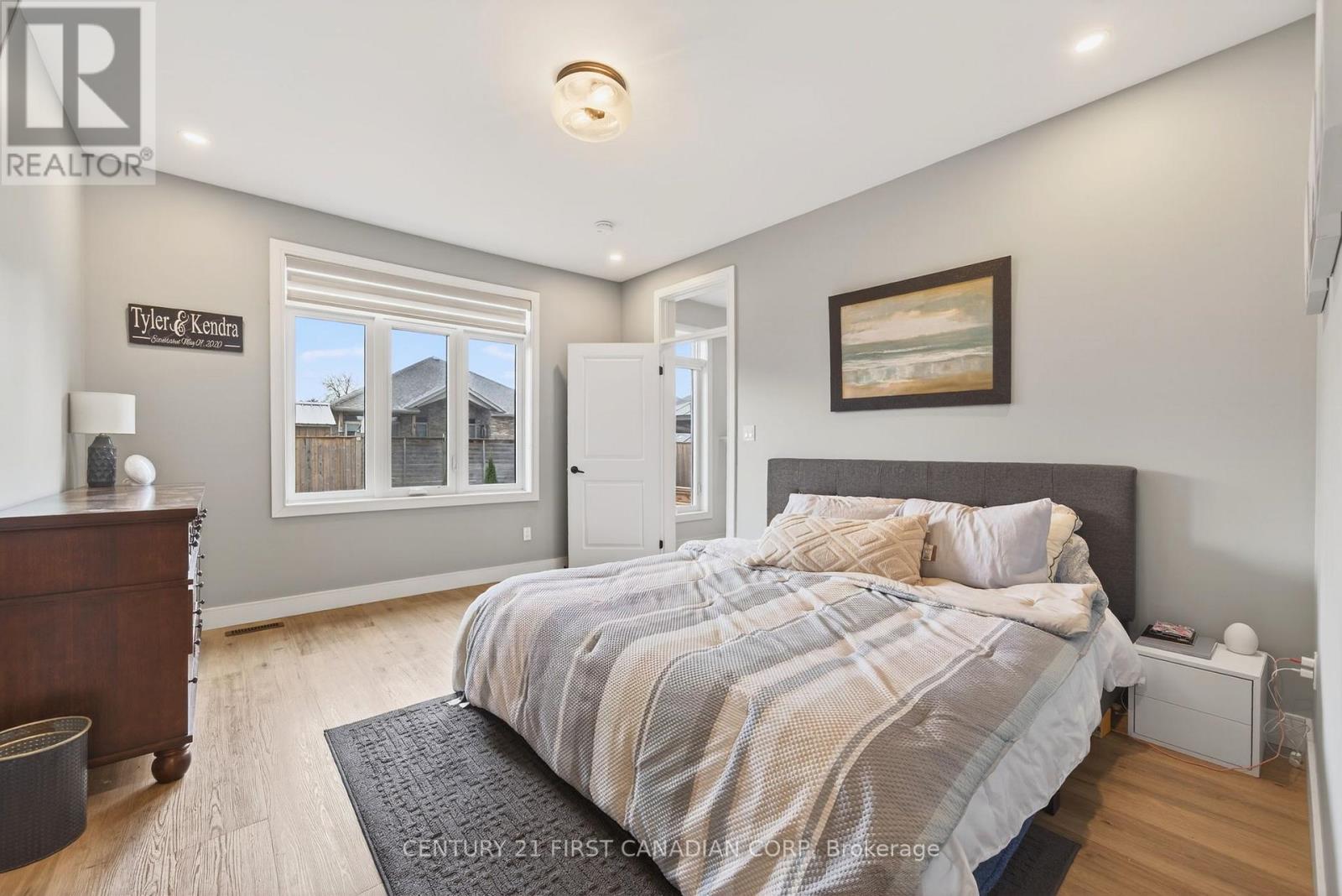 31 Lindsay Crescent, Strathroy-Caradoc, Ontario  N7G 0G5 - Photo 19 - X12946512