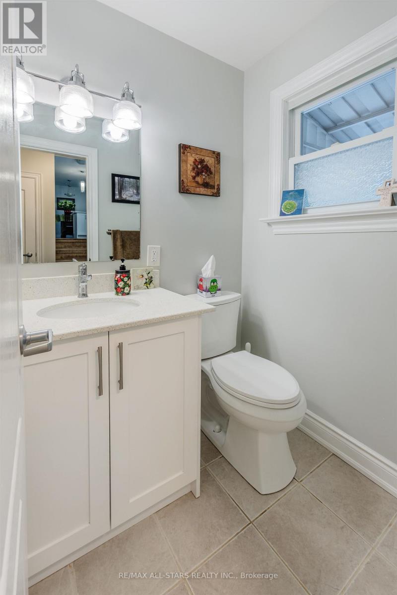 872 Law Street, Oshawa, Ontario  L1G 4M4 - Photo 12 - E12946494