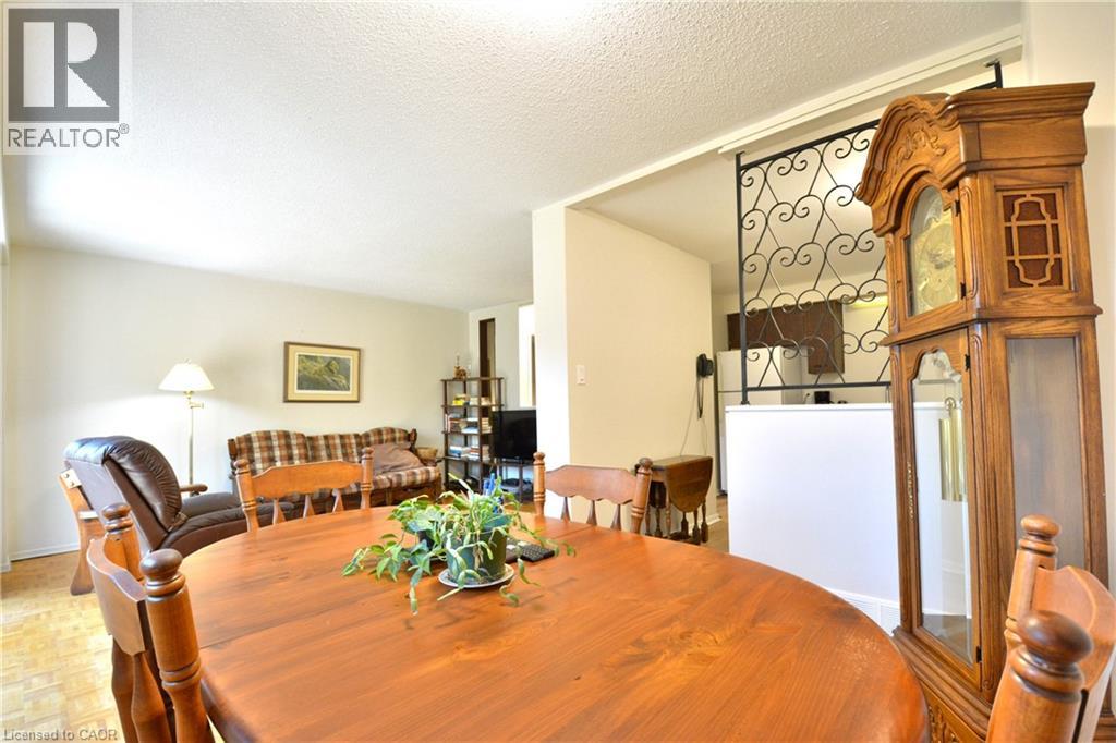 562 Forestwood Crescent, Burlington, Ontario  L7L 4K3 - Photo 10 - 40813267