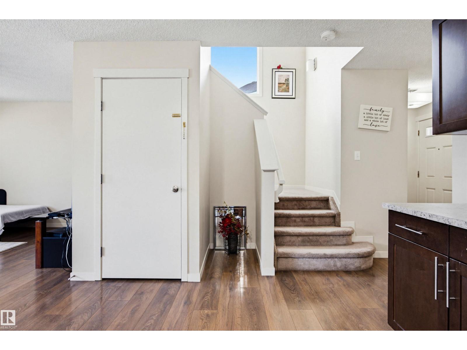 2812 16 Av Nw, Edmonton, Alberta  T6T 0Z6 - Photo 9 - E4478272