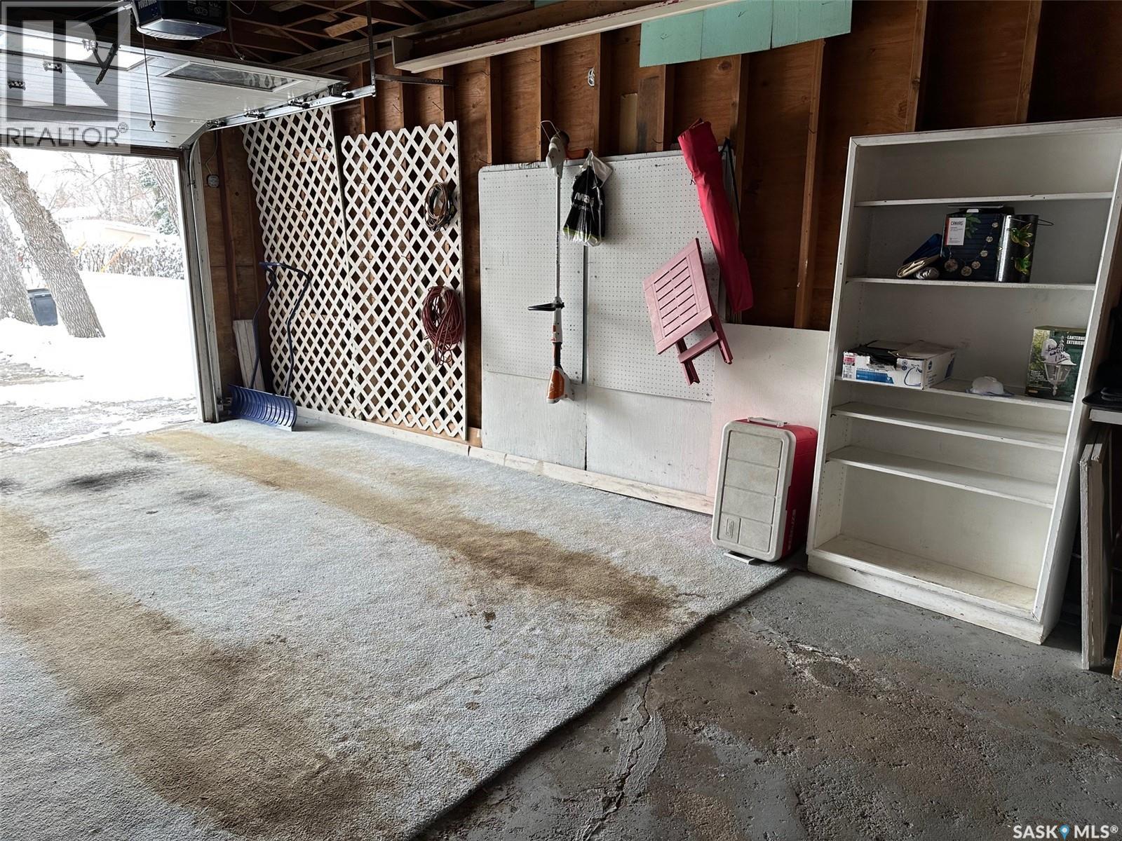 400 Gallaway Street, Estevan, Saskatchewan  S4A 0A9 - Photo 35 - SK031694