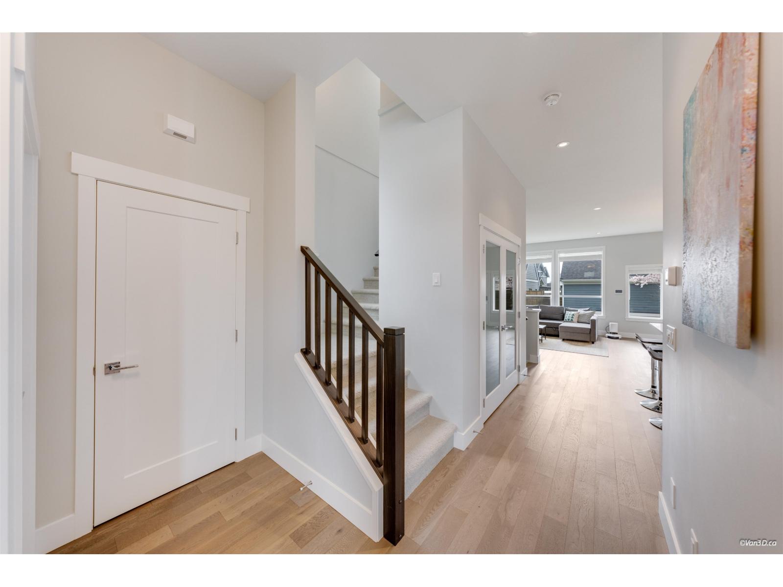 16636 Edgewood Drive, Surrey, British Columbia  V3Z 9X9 - Photo 3 - R3105948