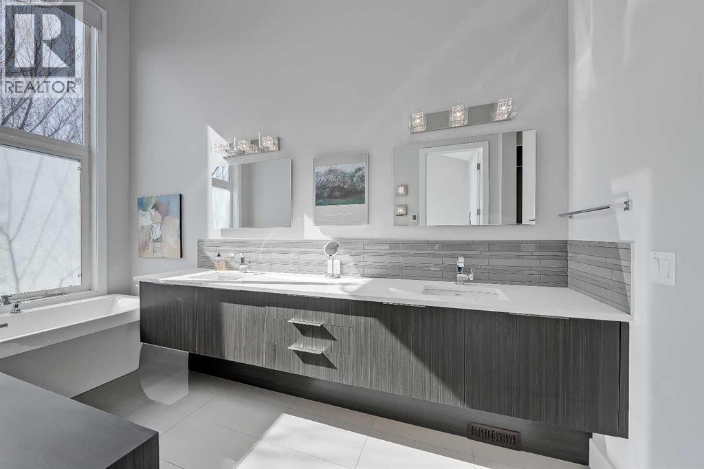 1705 46 Avenue Sw, Calgary, Alberta  T2T 2R6 - Photo 16 - A2296408