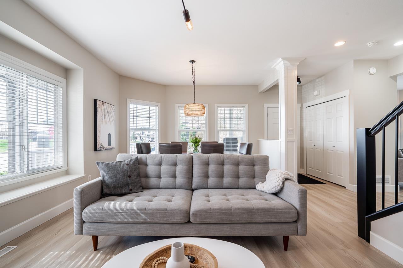 36126 Shadbolt Avenue, Abbotsford, British Columbia  V3G 2Z1 - Photo 11 - R3105837