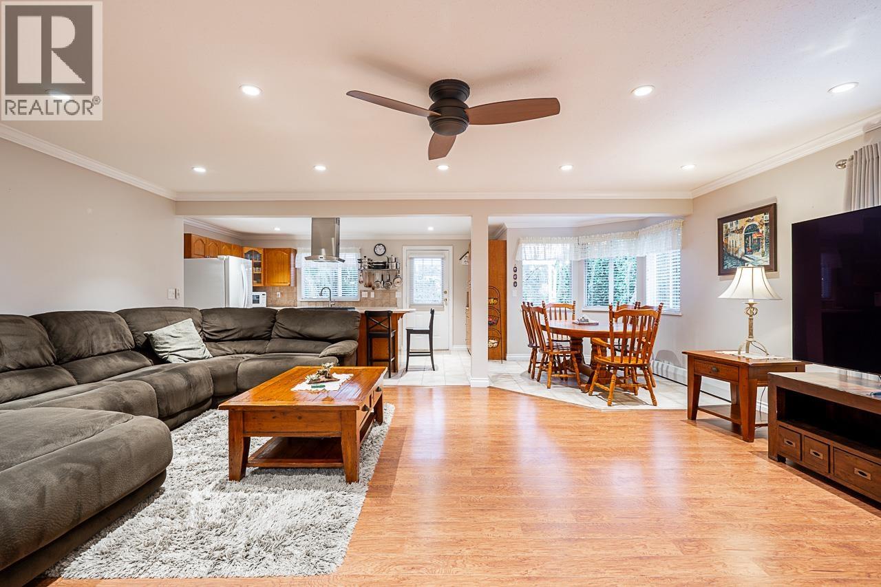 23368 124 Avenue, Maple Ridge, British Columbia  V2X 4K4 - Photo 22 - R3105761