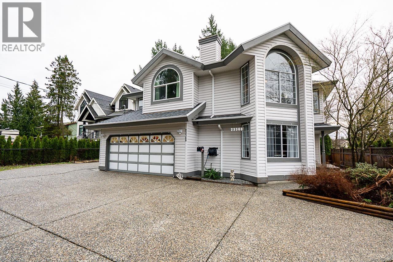 23368 124 Avenue, Maple Ridge, British Columbia  V2X 4K4 - Photo 2 - R3105761