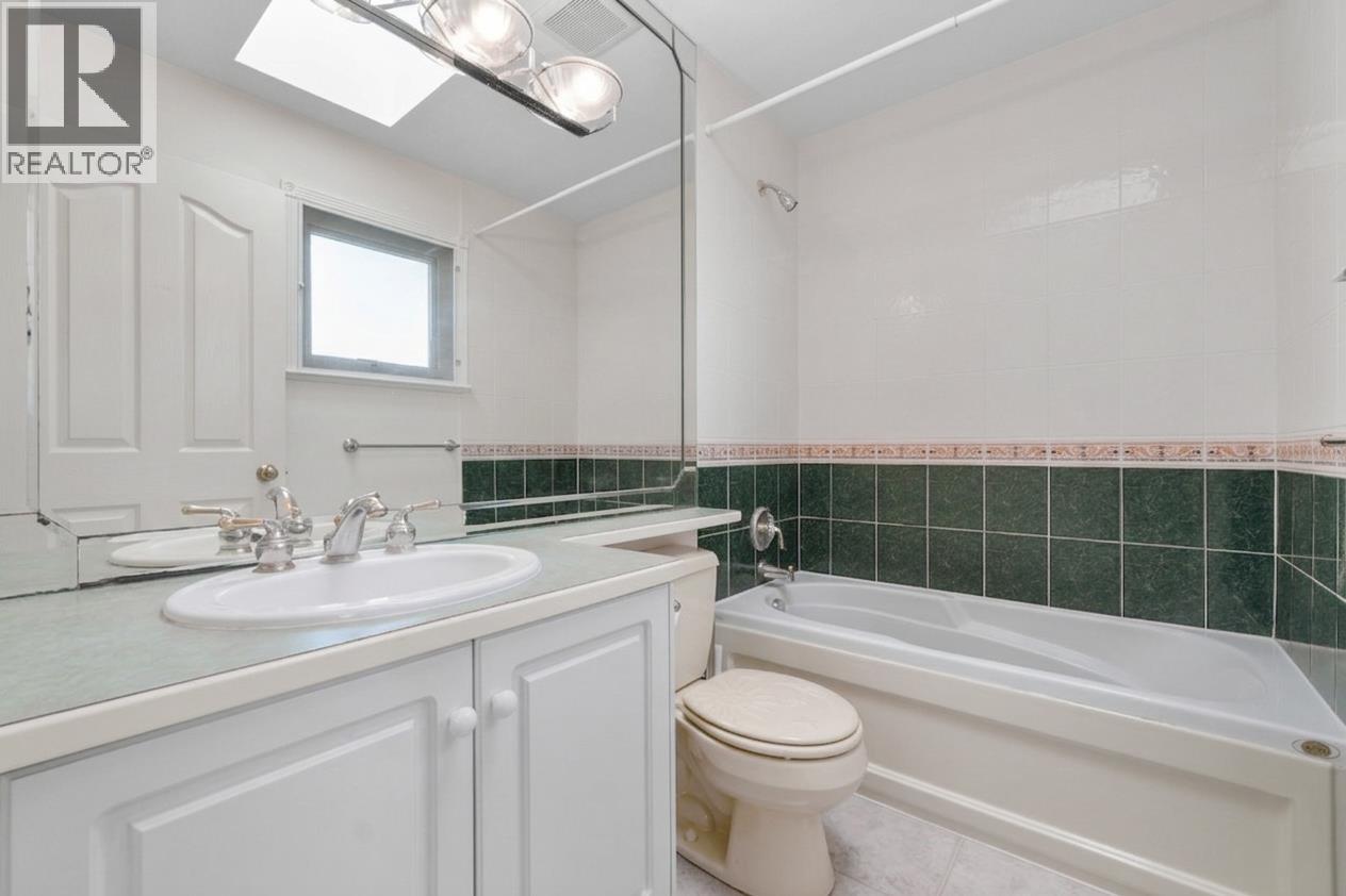 3420 Rosamond Avenue, Richmond, British Columbia  V7E 1A7 - Photo 30 - R3105241