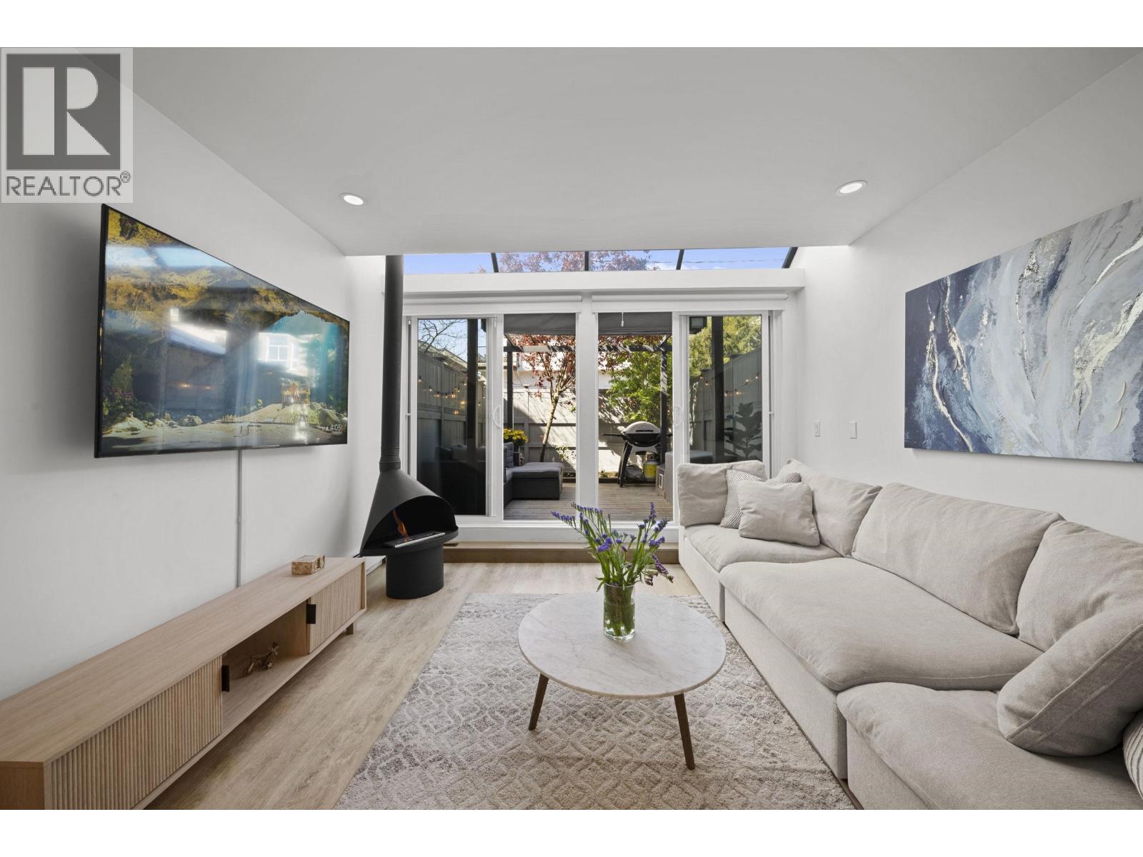 109 2125 YORK AVENUE, Vancouver, British Columbia