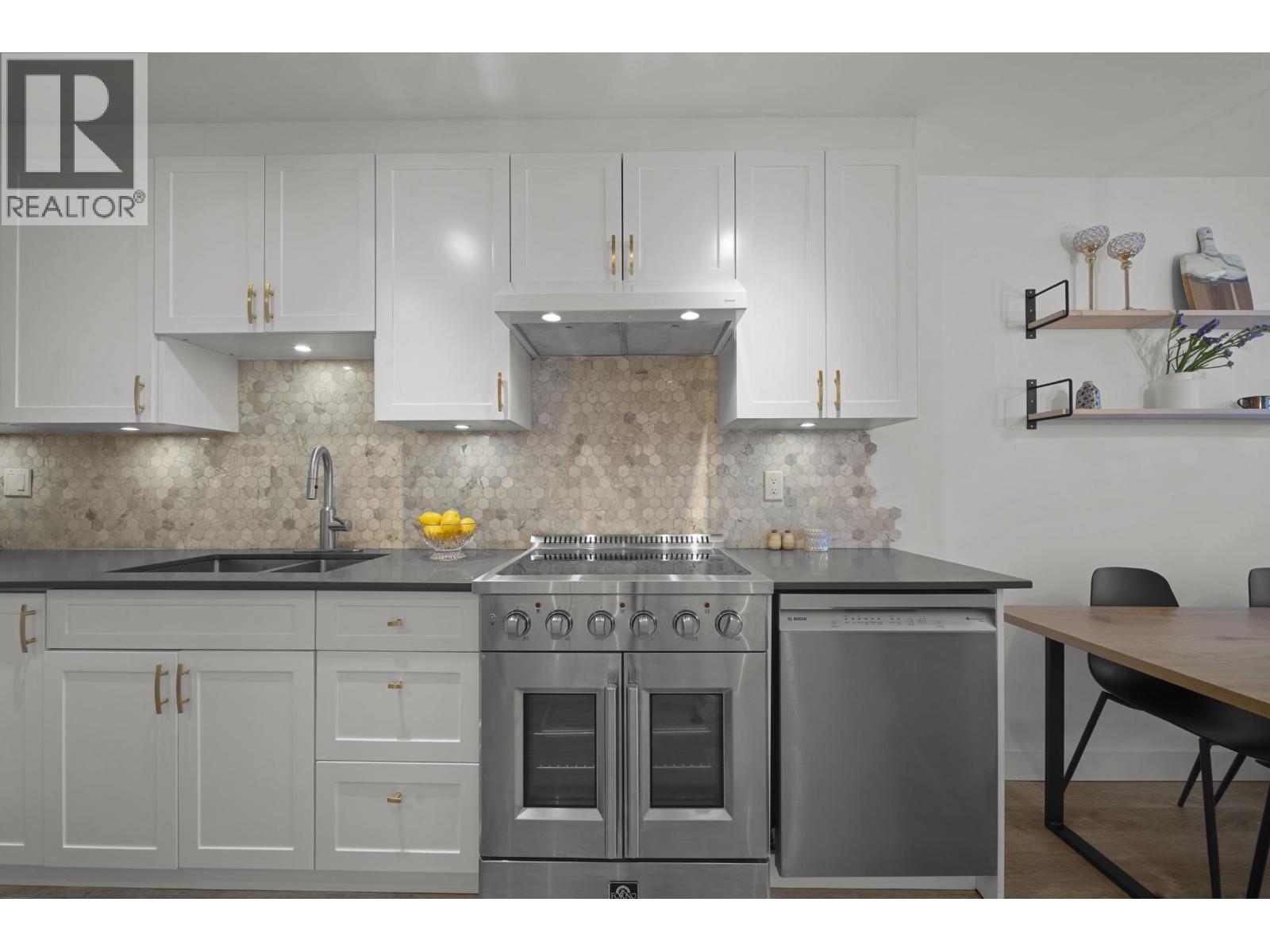 109 2125 York Avenue, Vancouver, British Columbia  V6K 1C4 - Photo 11 - R3105842