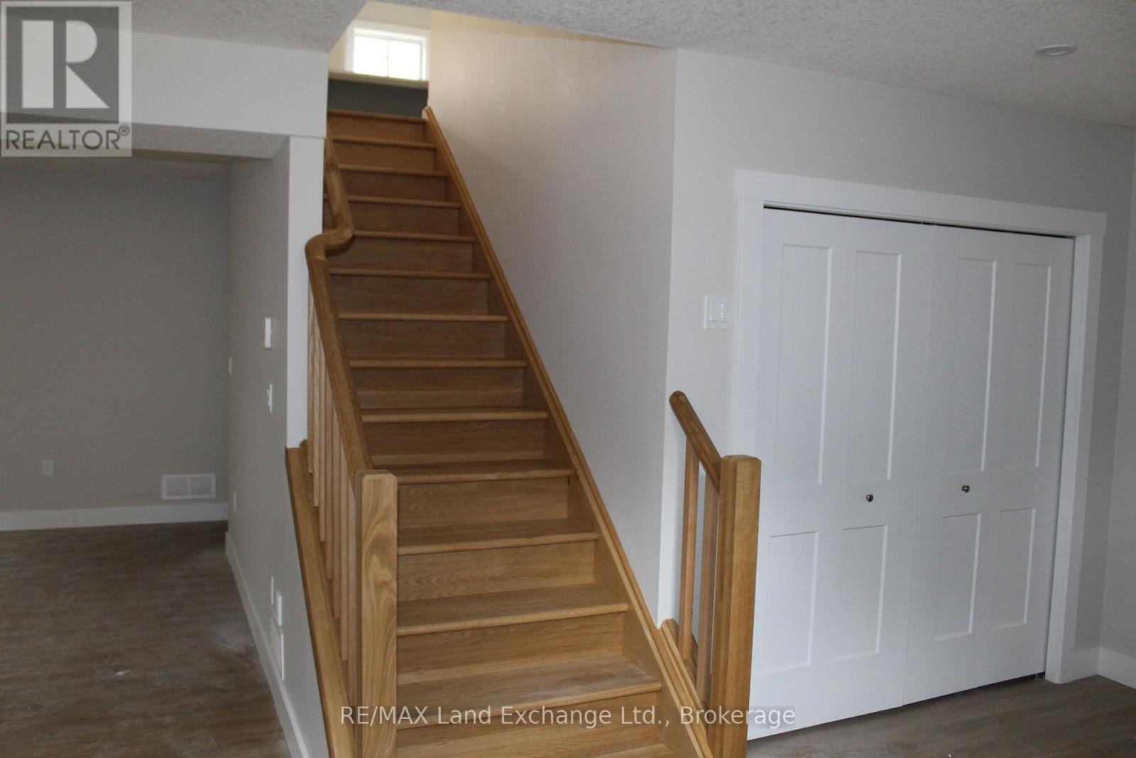 784 Campbell Avenue, Kincardine, Ontario  N2Z 1W1 - Photo 9 - X10845637