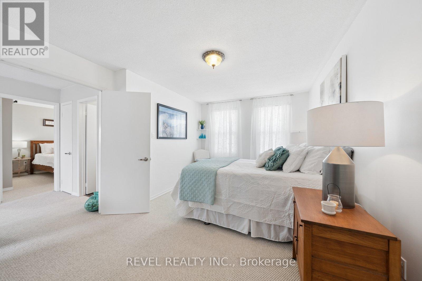 284 Victoria Avenue N, Kawartha Lakes, Ontario  K9V 6A8 - Photo 25 - X12829796