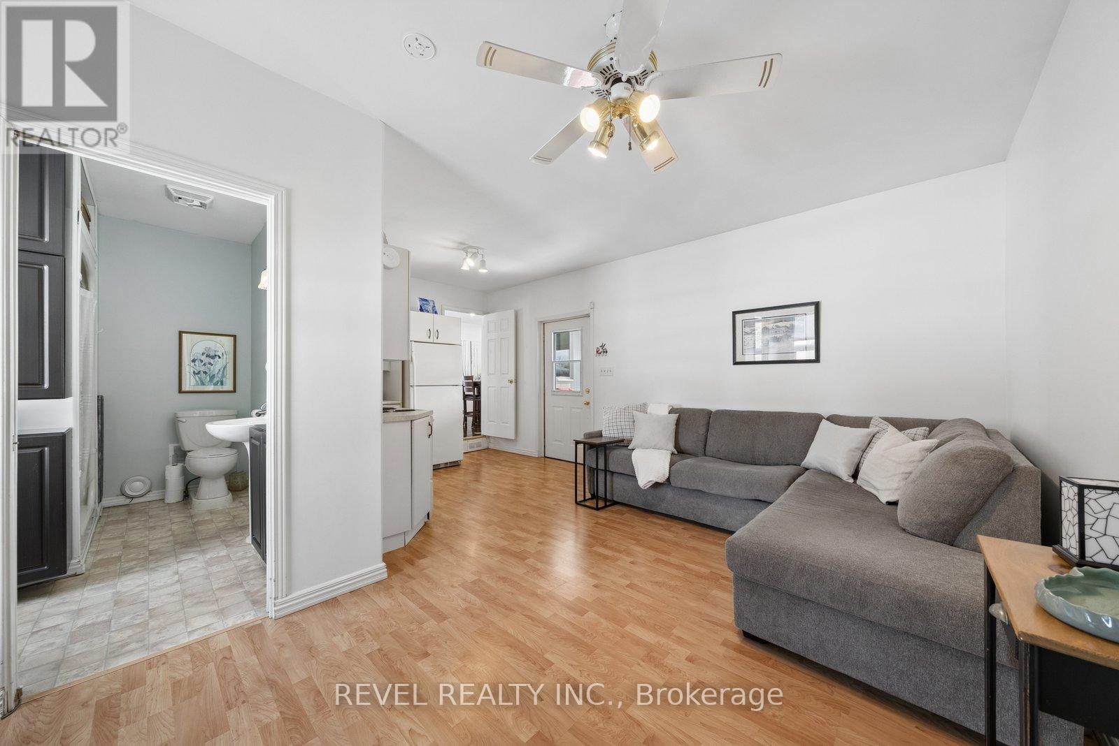 284 Victoria Avenue N, Kawartha Lakes, Ontario  K9V 6A8 - Photo 35 - X12829796