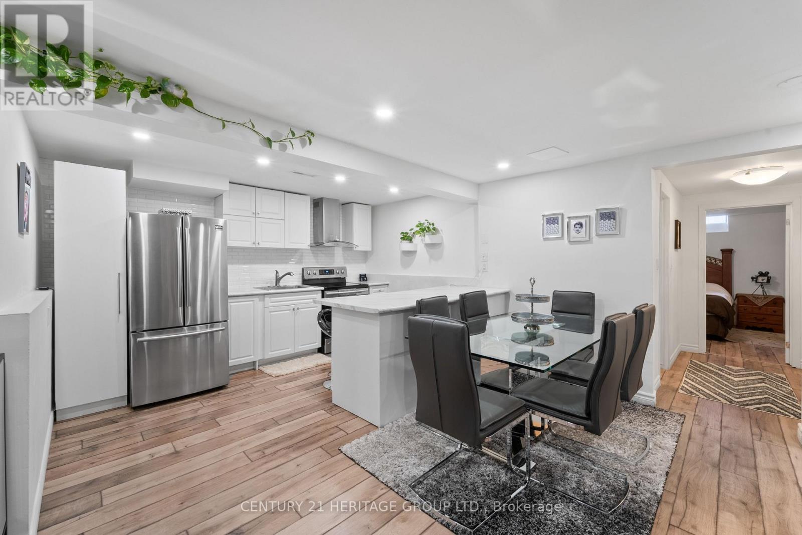 11 Rosebank Boulevard, East Gwillimbury, Ontario  L9N 1C8 - Photo 19 - N12940980