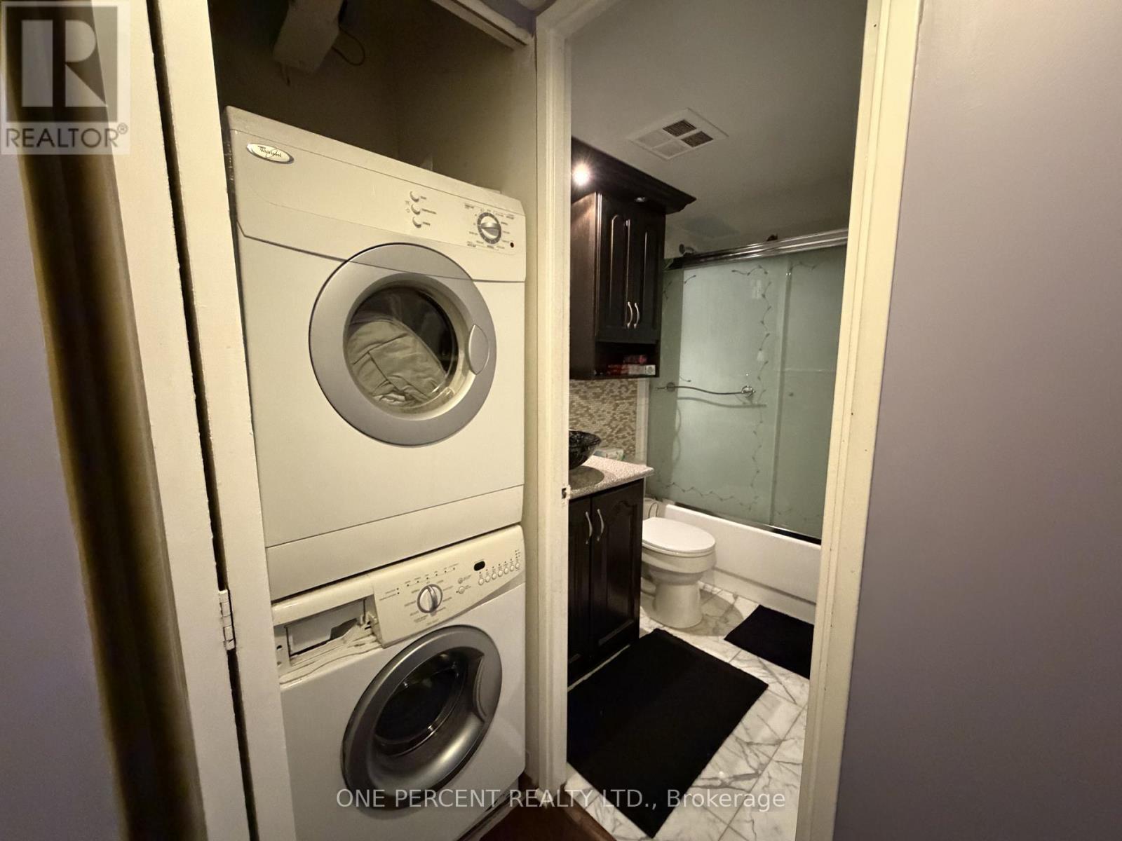 1408 - 41 Markbrook Lane, Toronto, Ontario  M9V 5E6 - Photo 8 - W12946442