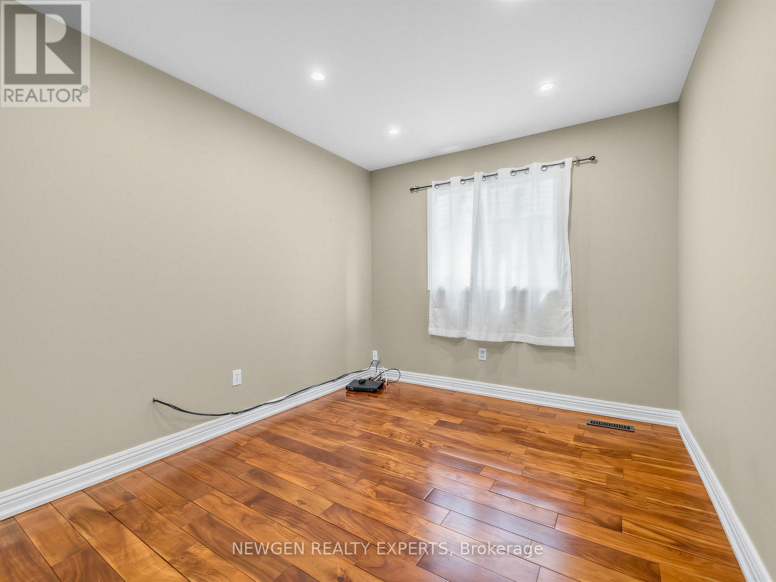 2636 Credit Valley Road, Mississauga, Ontario  L5M 4J6 - Photo 10 - W12946456