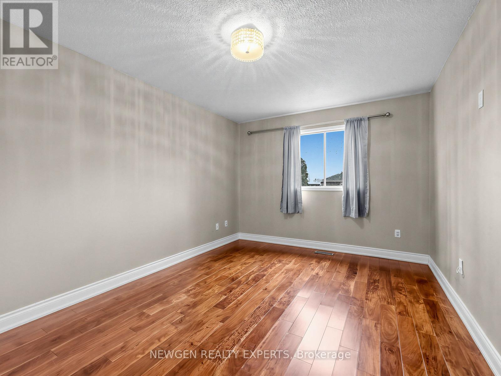 2636 Credit Valley Road, Mississauga, Ontario  L5M 4J6 - Photo 25 - W12946456