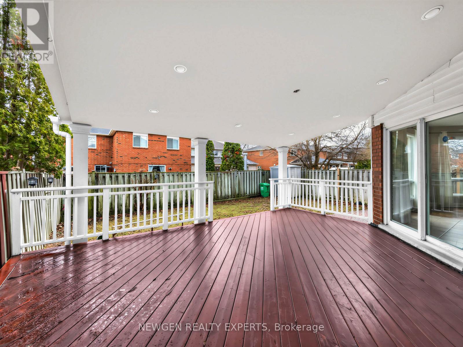 2636 Credit Valley Road, Mississauga, Ontario  L5M 4J6 - Photo 30 - W12946456