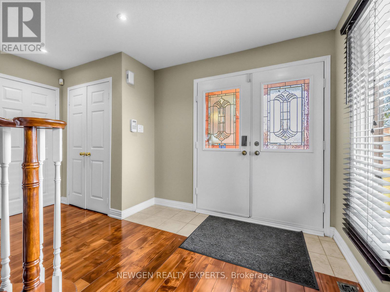 2636 Credit Valley Road, Mississauga, Ontario  L5M 4J6 - Photo 4 - W12946456