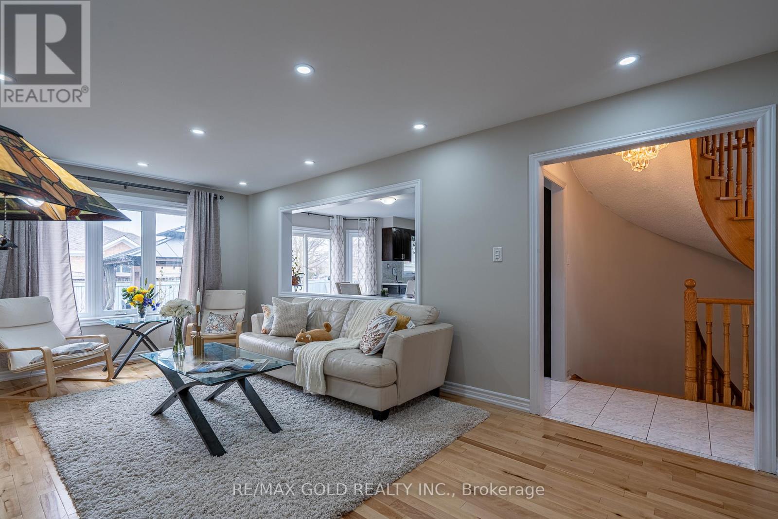 1 Sprucelands Avenue, Brampton, Ontario  L6R 1M5 - Photo 15 - W12946460