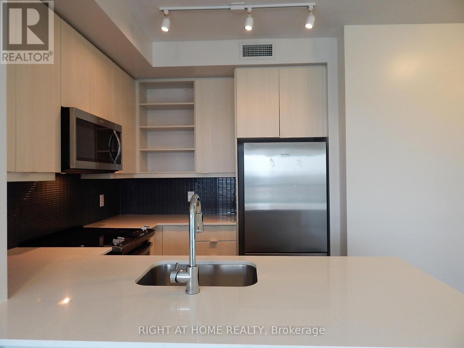 1803 - 4633 Glen Erin Drive, Mississauga, Ontario  L5M 0Y6 - Photo 17 - W12946462