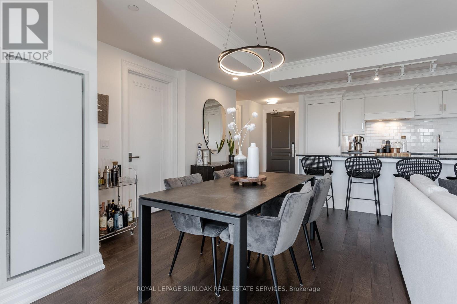 1303 - 2060 Lakeshore Road, Burlington, Ontario  L7R 0G2 - Photo 13 - W12946468