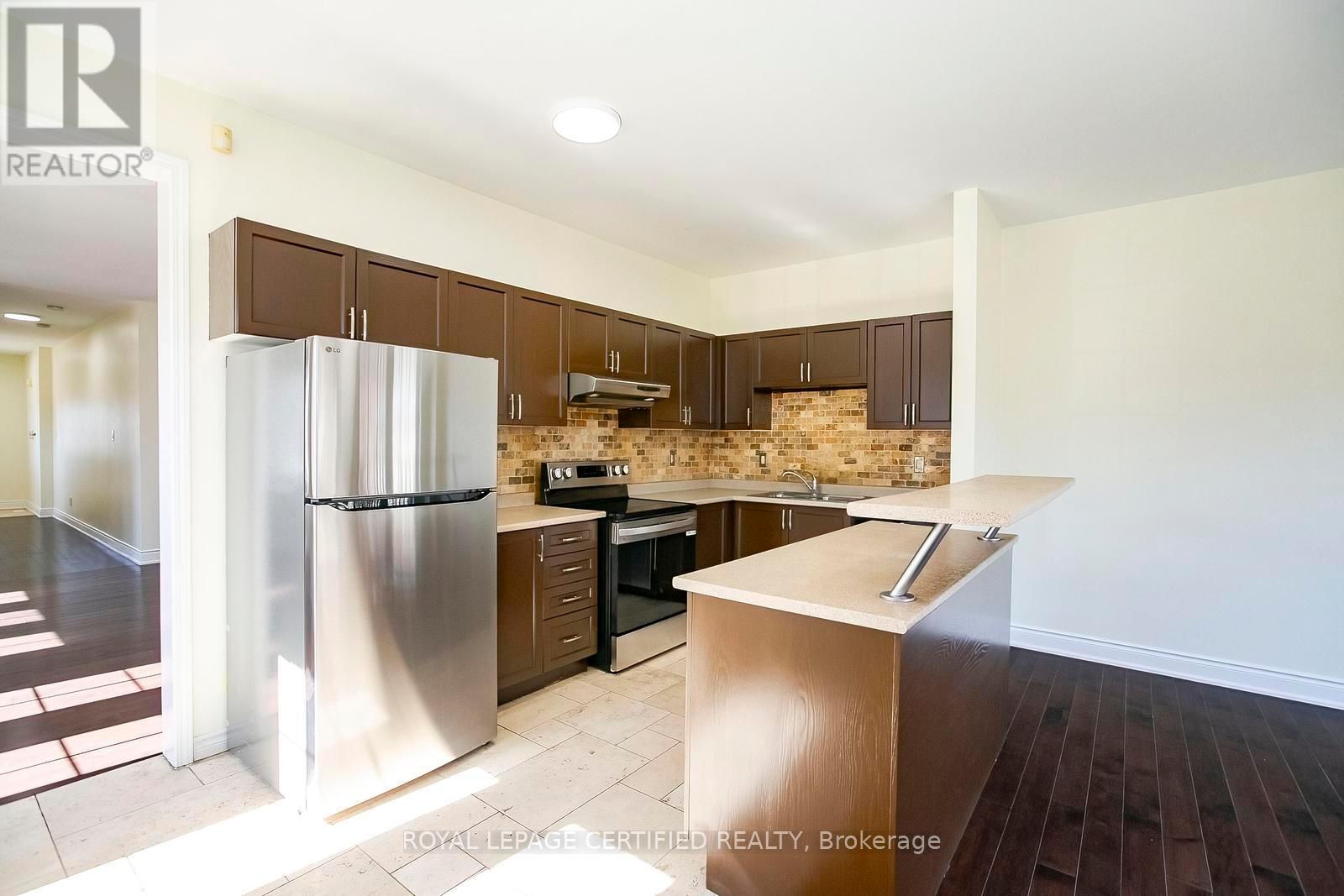 6545 Song Bird Crescent, Mississauga, Ontario  L5W 1E1 - Photo 12 - W12946490