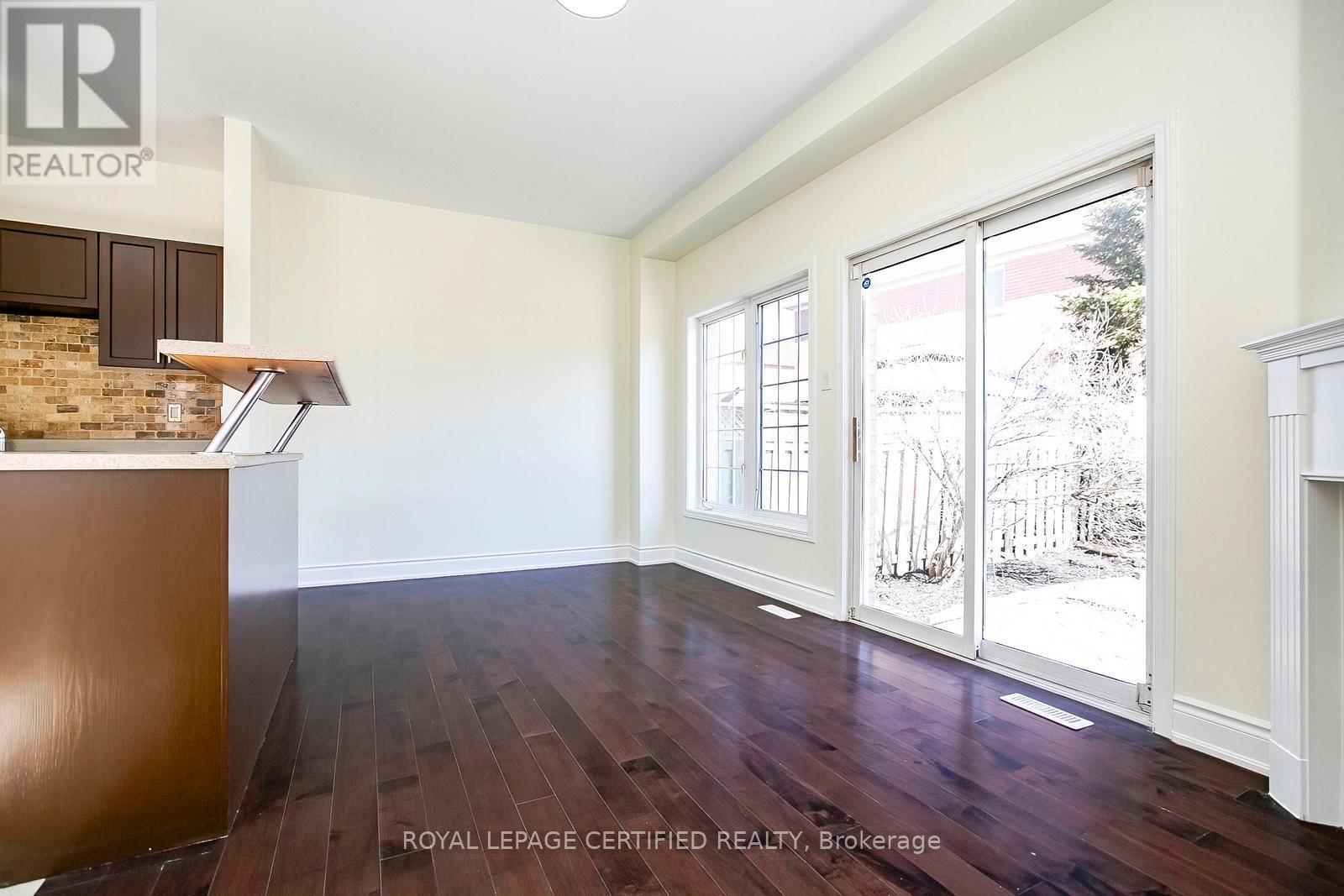 6545 Song Bird Crescent, Mississauga, Ontario  L5W 1E1 - Photo 15 - W12946490