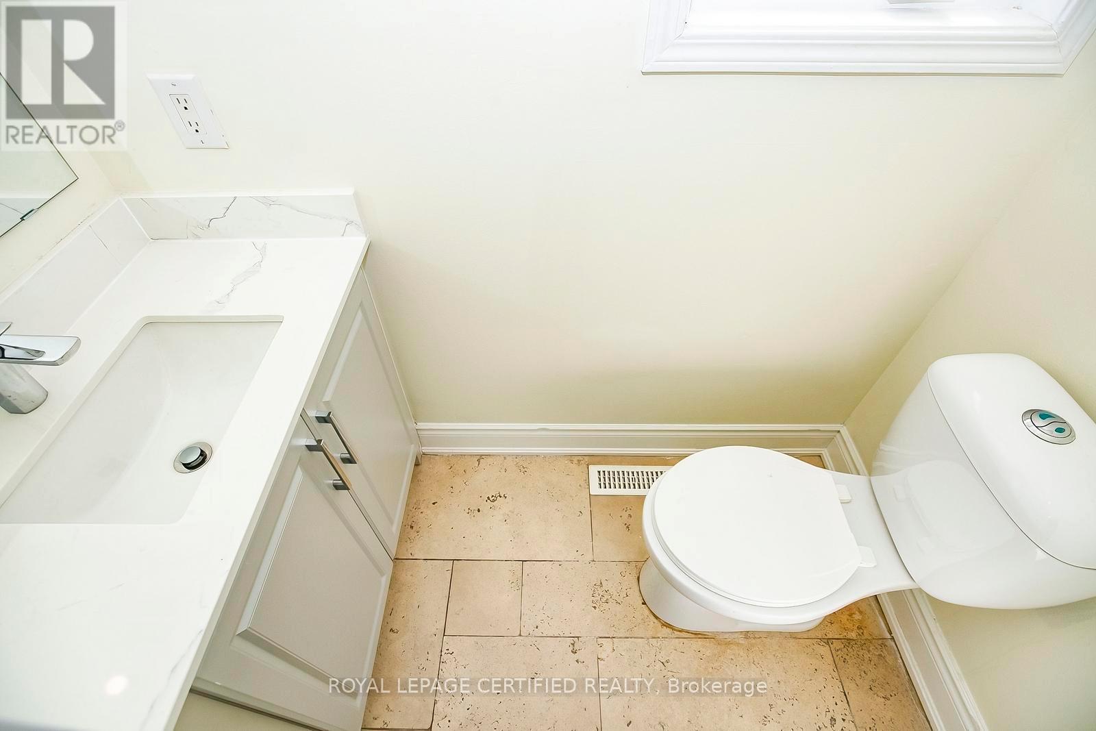 6545 Song Bird Crescent, Mississauga, Ontario  L5W 1E1 - Photo 19 - W12946490