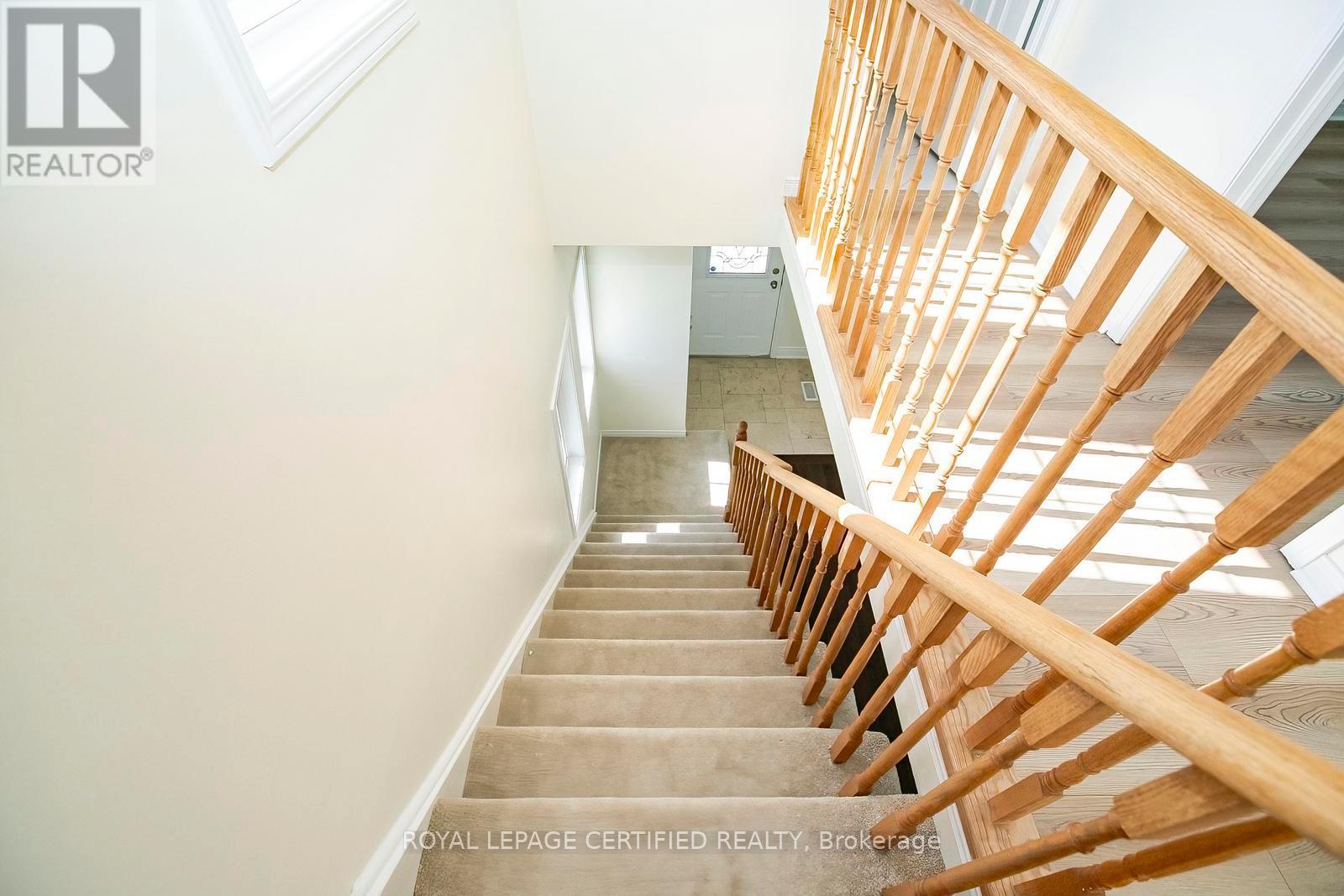 6545 Song Bird Crescent, Mississauga, Ontario  L5W 1E1 - Photo 20 - W12946490