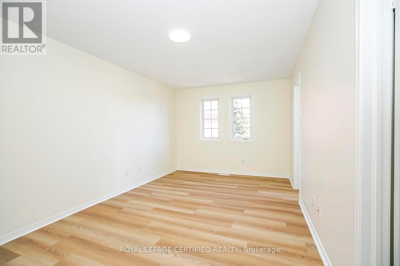 6545 Song Bird Crescent, Mississauga, Ontario  L5W 1E1 - Photo 24 - W12946490