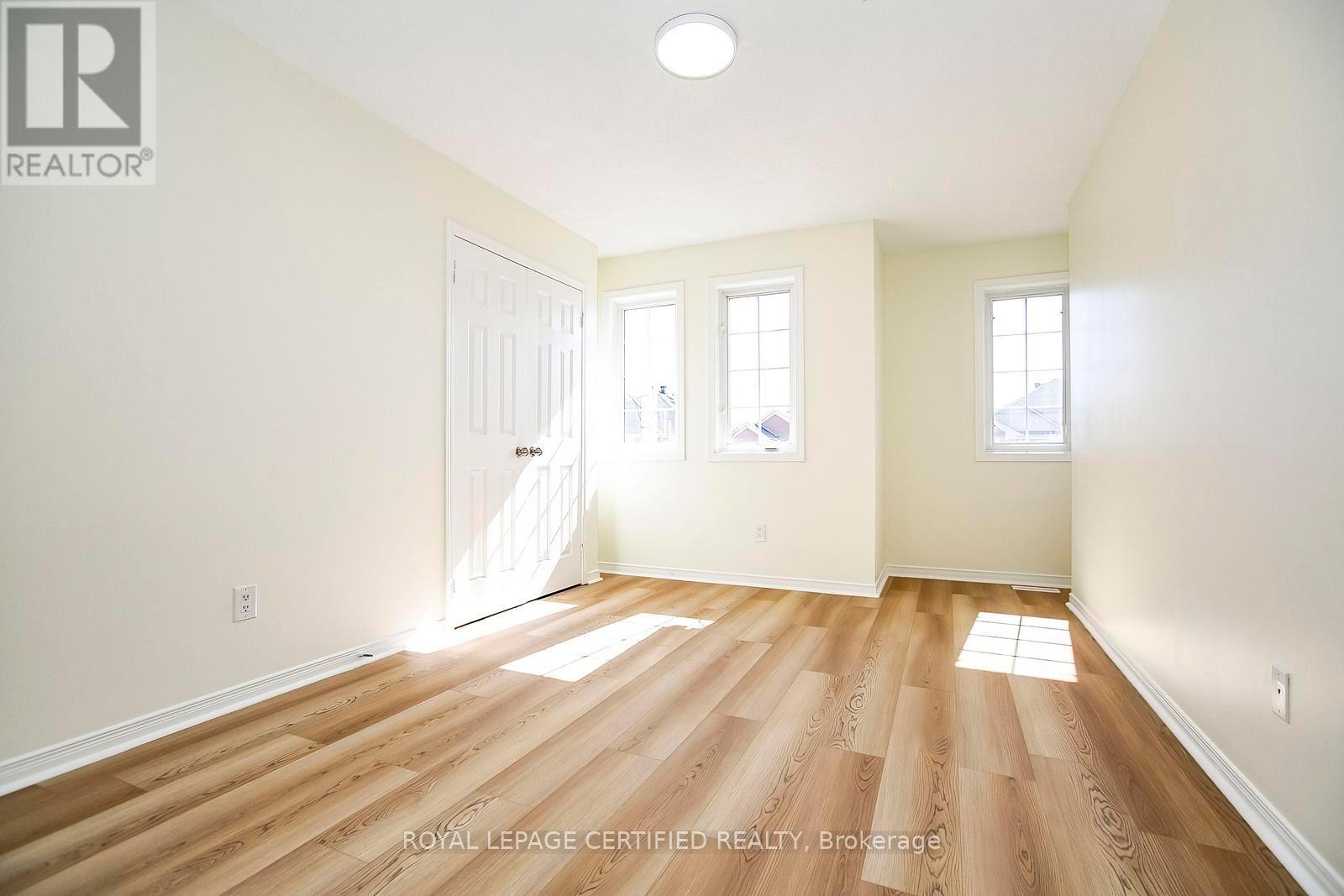 6545 Song Bird Crescent, Mississauga, Ontario  L5W 1E1 - Photo 28 - W12946490