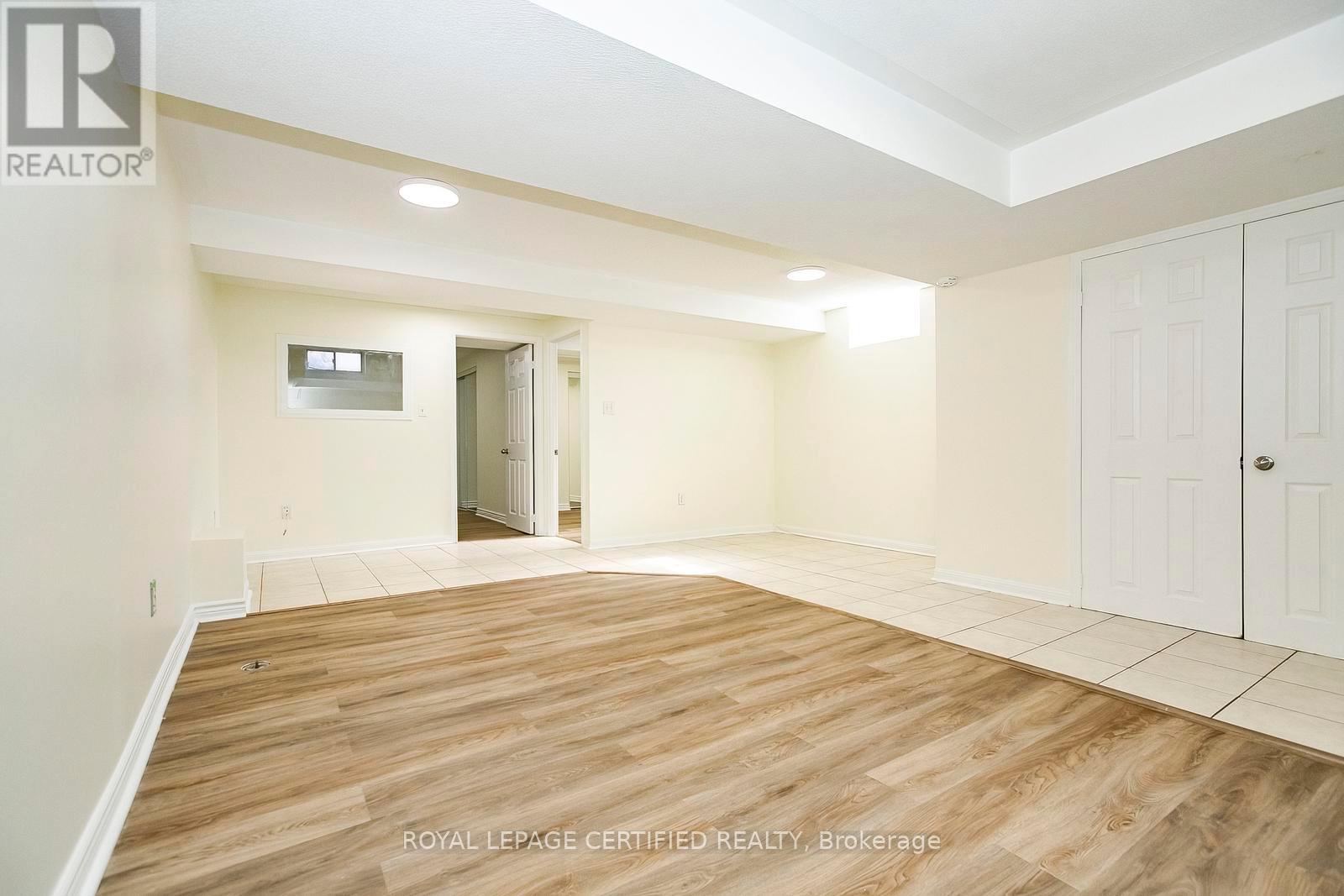 6545 Song Bird Crescent, Mississauga, Ontario  L5W 1E1 - Photo 44 - W12946490