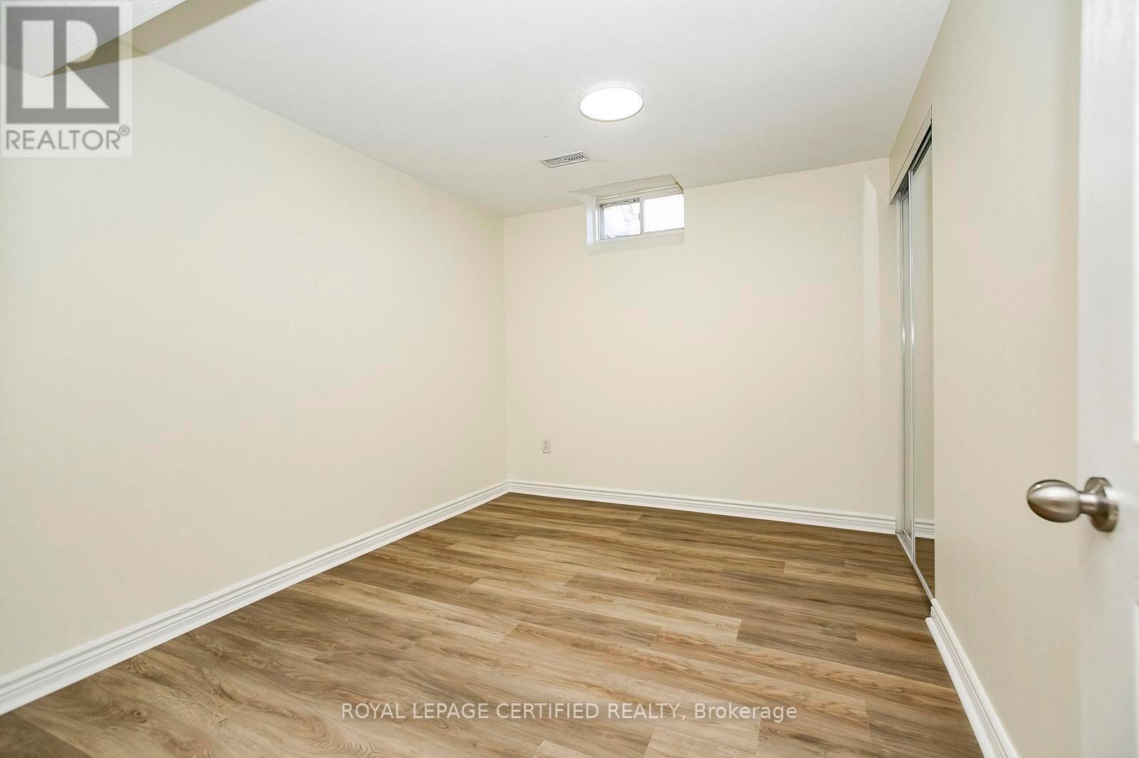 6545 Song Bird Crescent, Mississauga, Ontario  L5W 1E1 - Photo 46 - W12946490