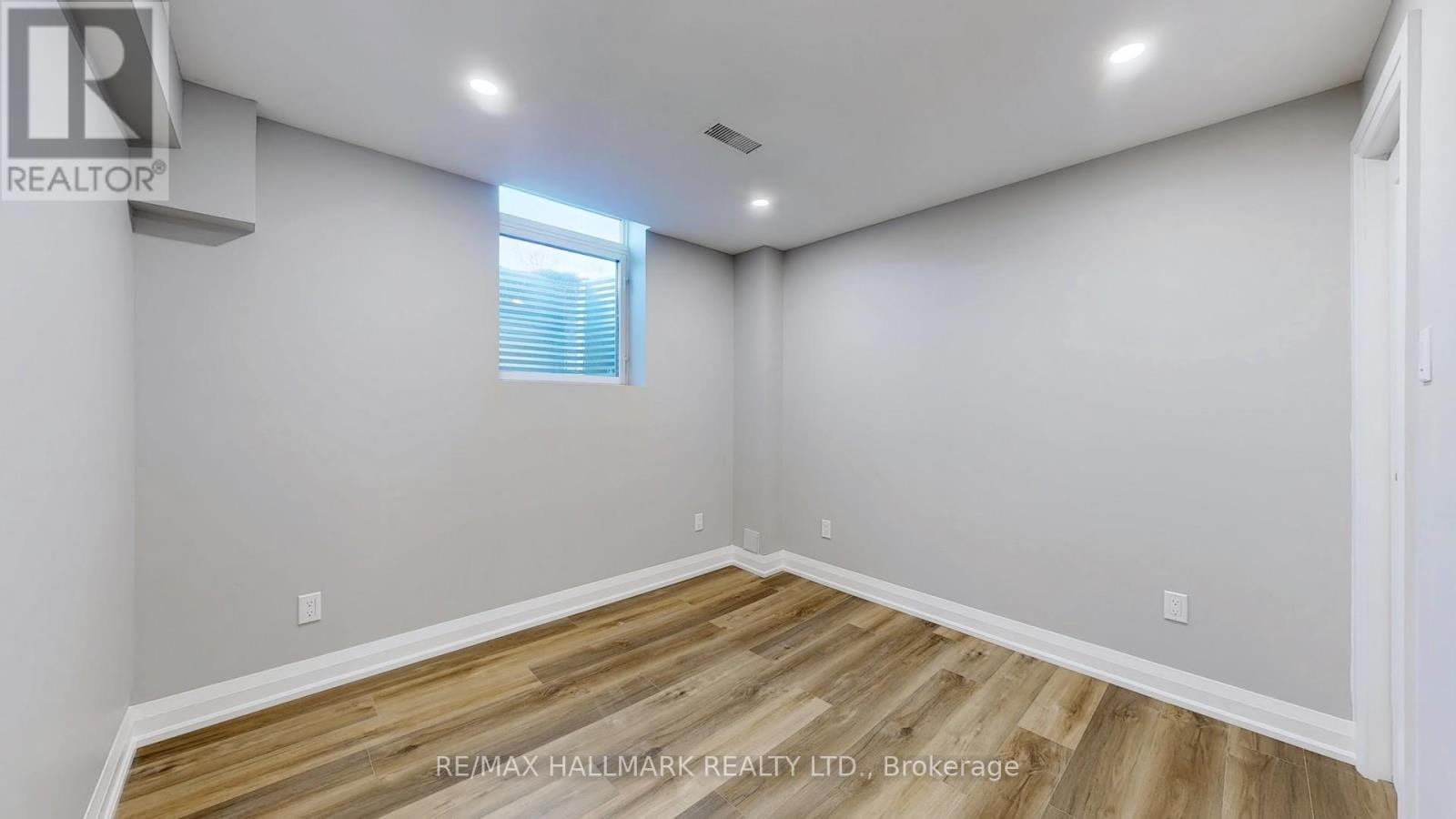 Bsmt - 6384 Plowmans Heath, Mississauga, Ontario  L5N 3W1 - Photo 12 - W12946568