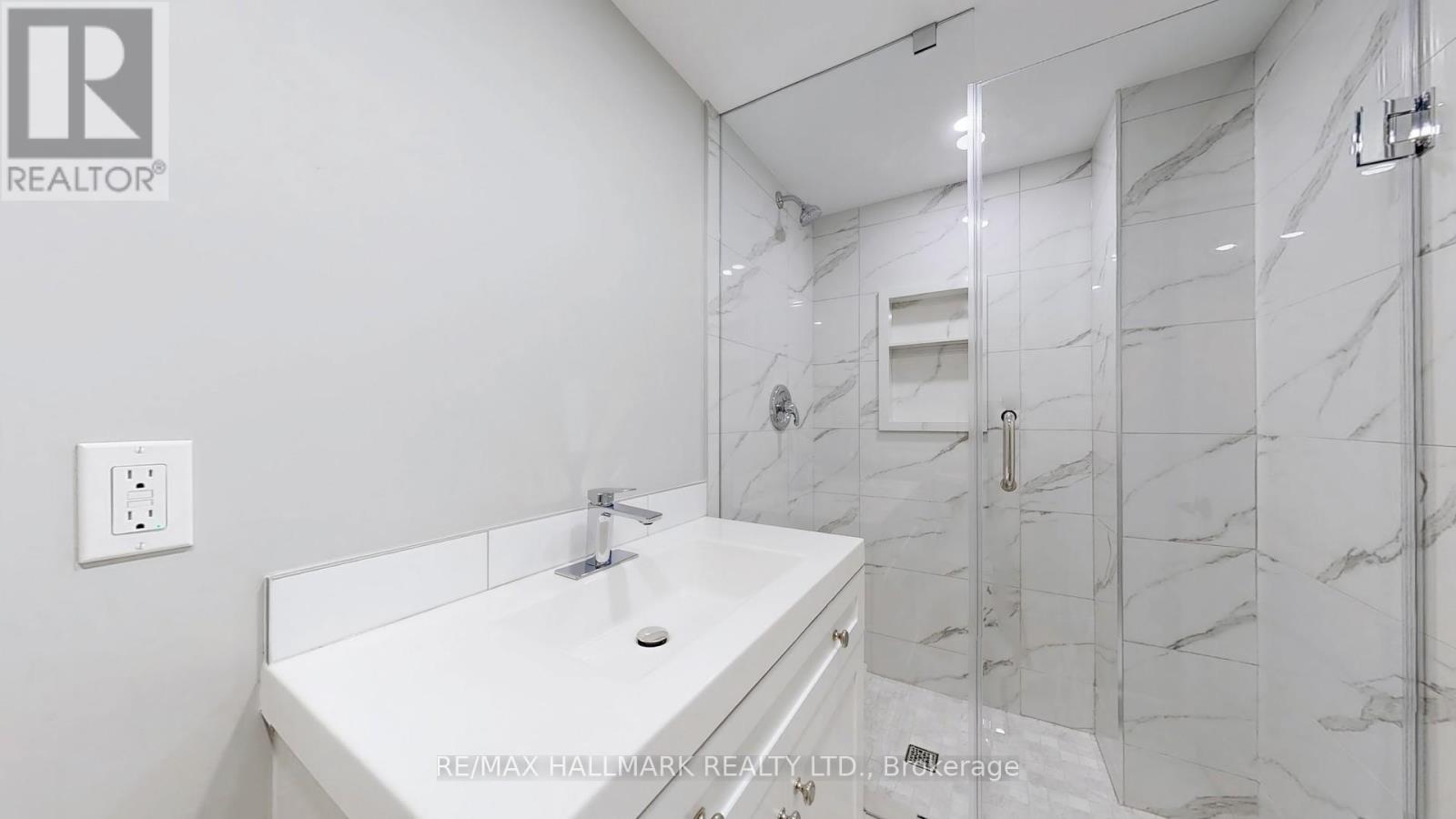 Bsmt - 6384 Plowmans Heath, Mississauga, Ontario  L5N 3W1 - Photo 17 - W12946568