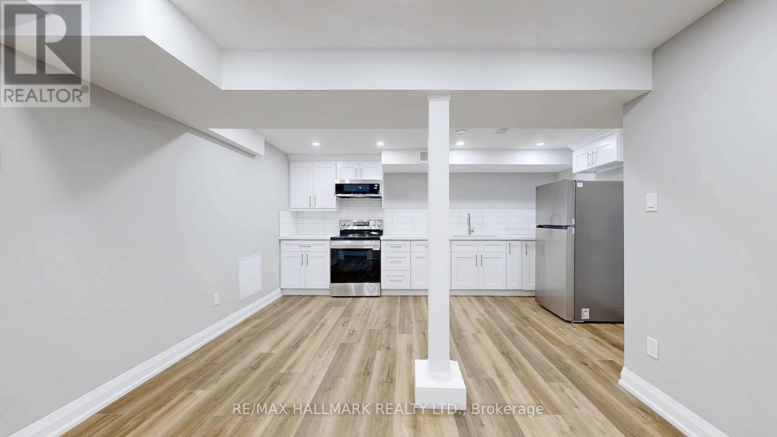 Bsmt - 6384 Plowmans Heath, Mississauga, Ontario  L5N 3W1 - Photo 2 - W12946568