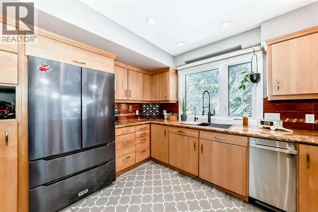 2002 Pump Hill Way Sw, Calgary, Alberta  T2V 4M4 - Photo 11 - A2298256