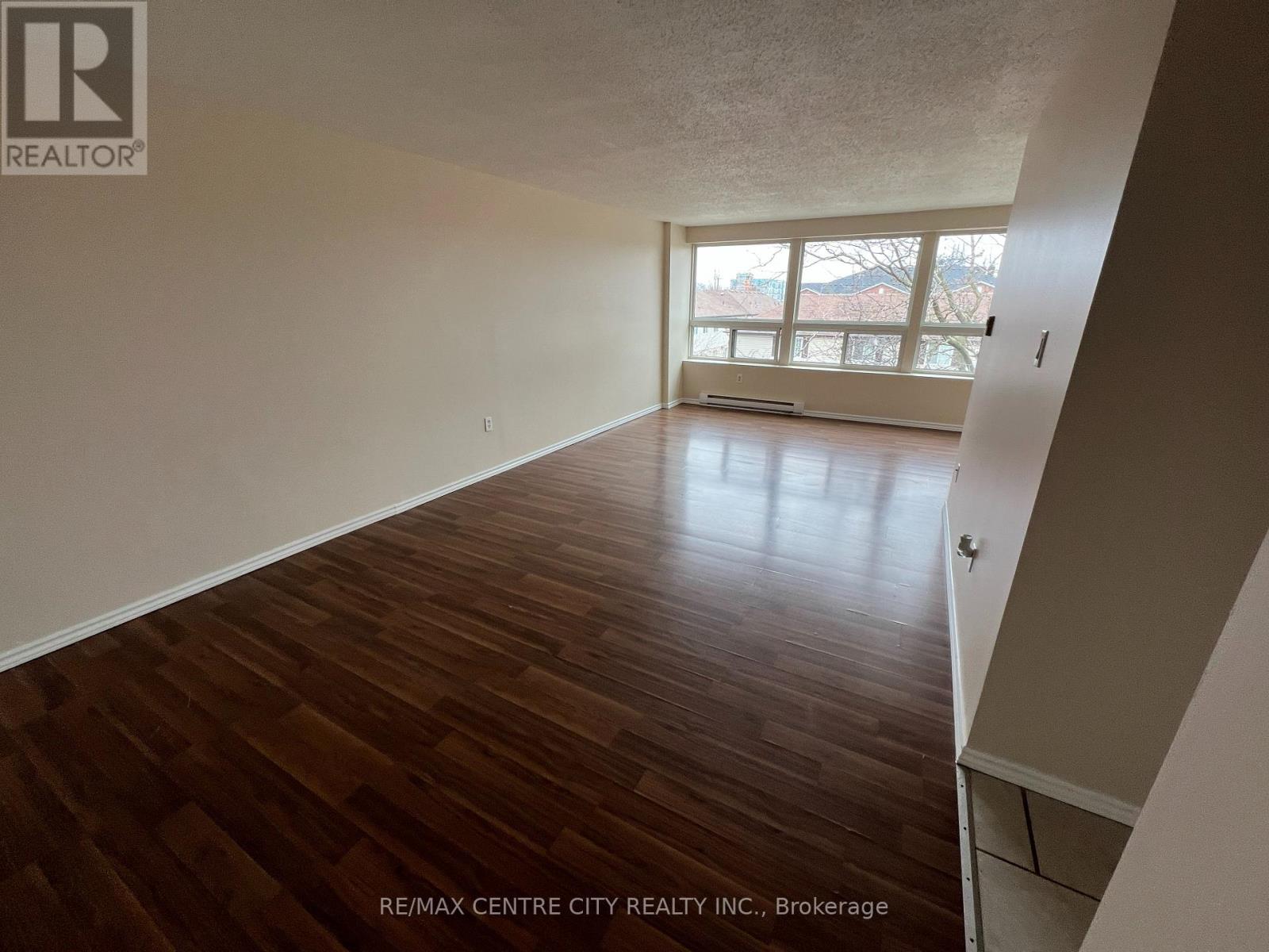 316 - 1447 Huron Street, London East, Ontario  N5V 2E6 - Photo 7 - X12835256