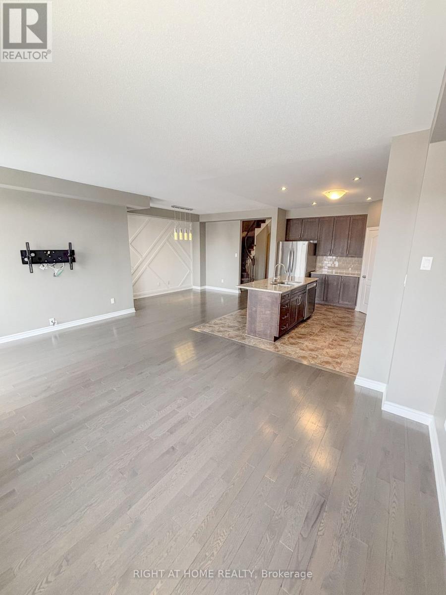 1152 Northgraves Crescent, Ottawa, Ontario  K2M 0E1 - Photo 15 - X12946382