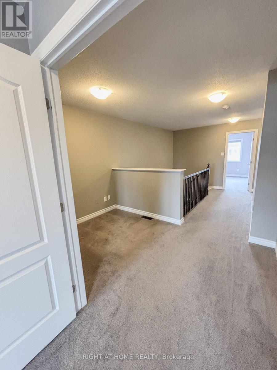 1152 Northgraves Crescent, Ottawa, Ontario  K2M 0E1 - Photo 28 - X12946382