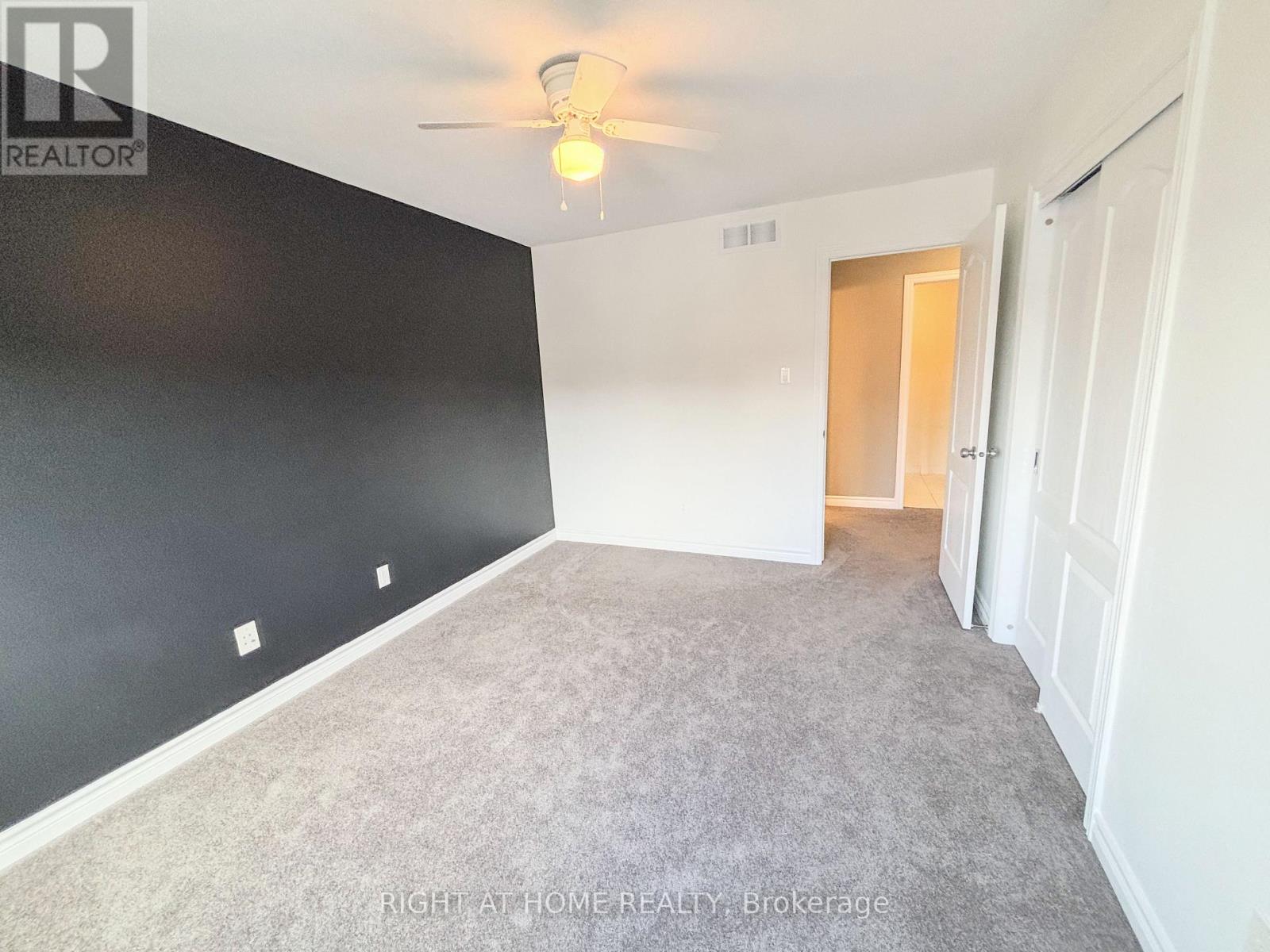 1152 Northgraves Crescent, Ottawa, Ontario  K2M 0E1 - Photo 31 - X12946382