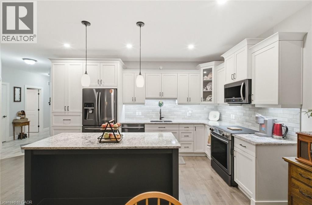 156 St Michael's Street, Delhi, Ontario  N4B 3C8 - Photo 8 - 40816552