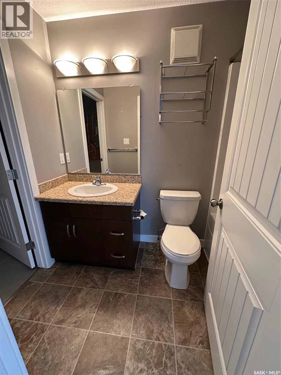 6 416 Main Street, Bienfait, Saskatchewan  S0C 0M0 - Photo 15 - SK031574