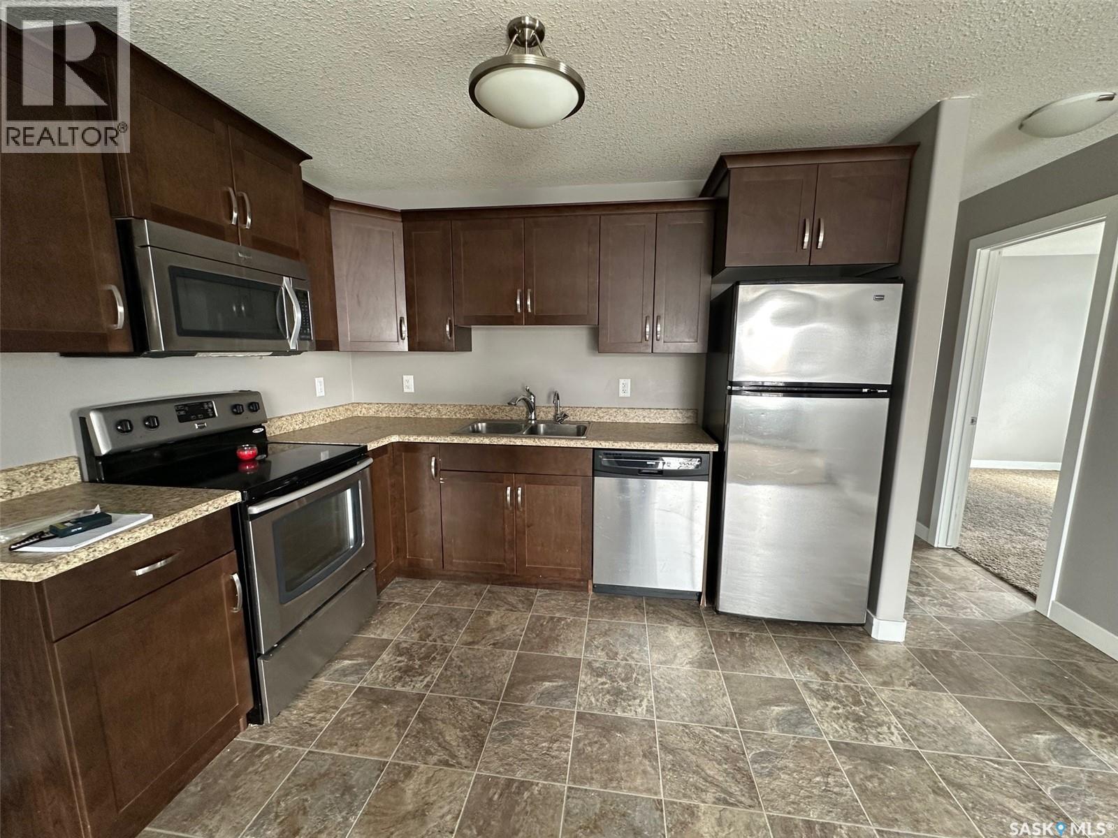 6 416 Main Street, Bienfait, Saskatchewan  S0C 0M0 - Photo 11 - SK031574