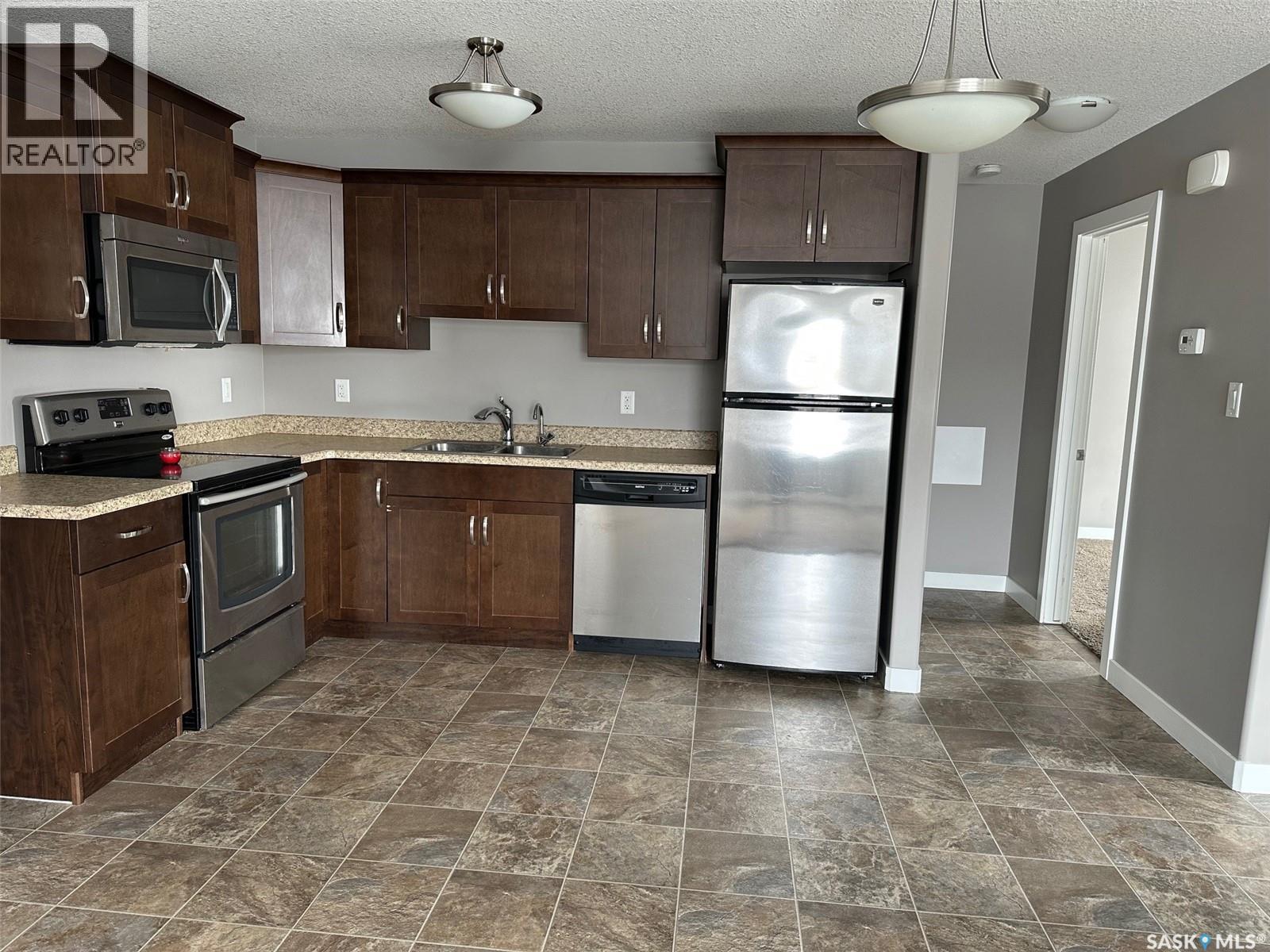 6 416 Main Street, Bienfait, Saskatchewan  S0C 0M0 - Photo 9 - SK031574