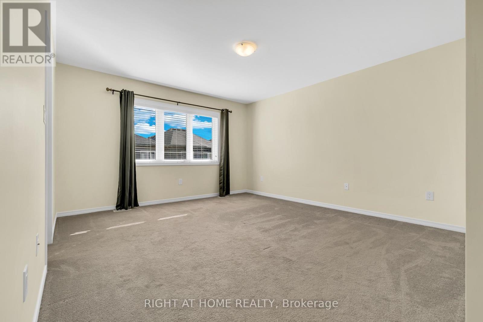 32 Mccargow Drive, Haldimand, Ontario  N3W 0C3 - Photo 38 - X12946436