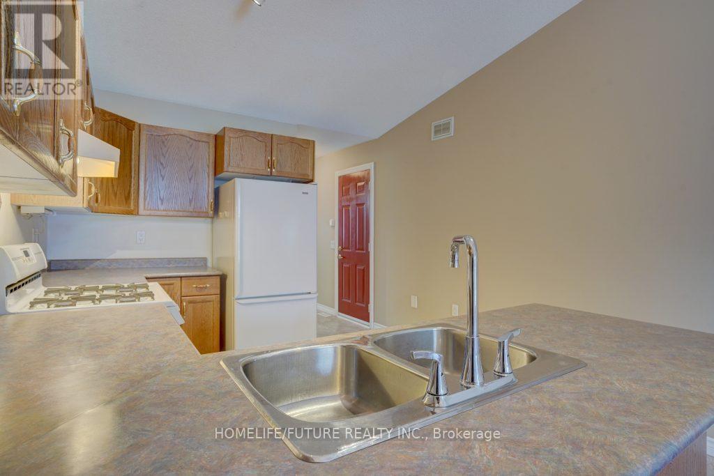 11 Alder Court, Belleville, Ontario  K8P 5L5 - Photo 10 - X12946452