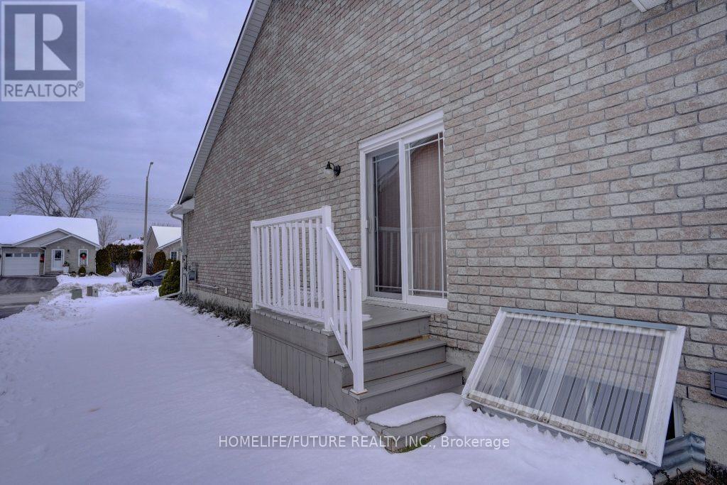 11 Alder Court, Belleville, Ontario  K8P 5L5 - Photo 21 - X12946452