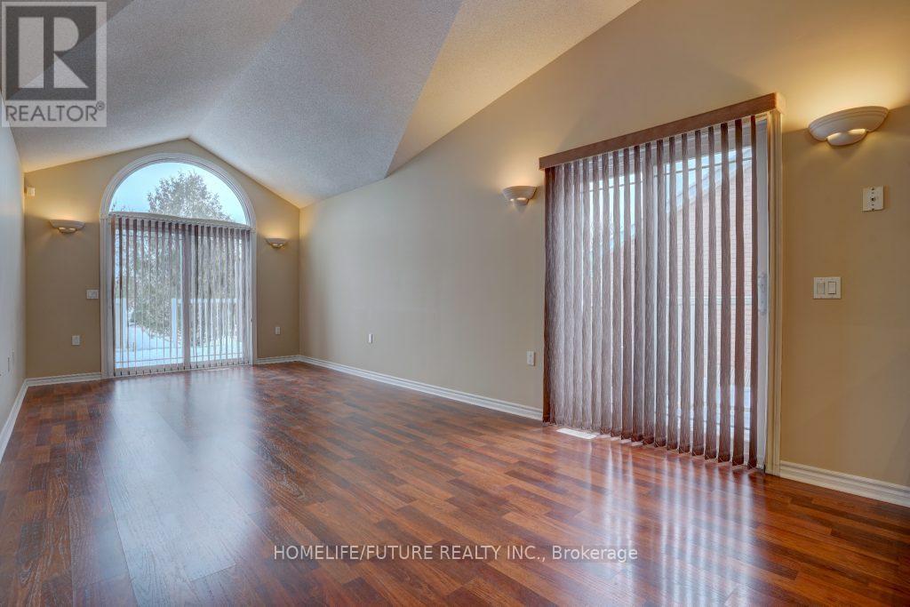 11 Alder Court, Belleville, Ontario  K8P 5L5 - Photo 5 - X12946452