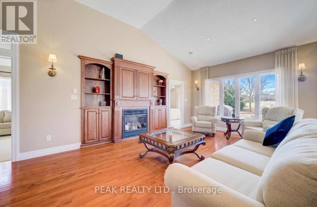 140 Devonshire Drive, Wilmot, Ontario  N3A 4J7 - Photo 9 - X12946472